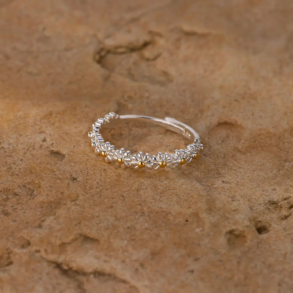 Vintage Daisy Rings For Women Cute Flower Ring Adjustable Open Cuff Wedding Engagement Rings Female Jewelry Bague